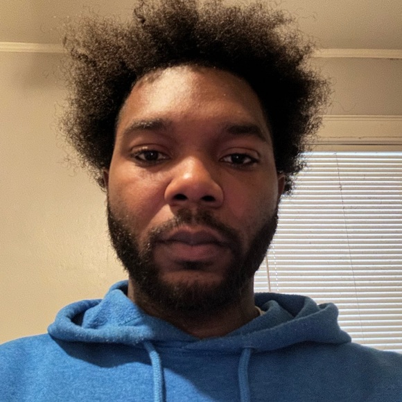 Meet your Posher, Nikolas - Picture 1 of 1